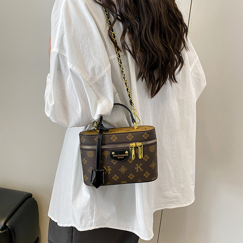 Luxury Inspired Vintage Monogr - Travel Accessories Tech ulasan dan harga